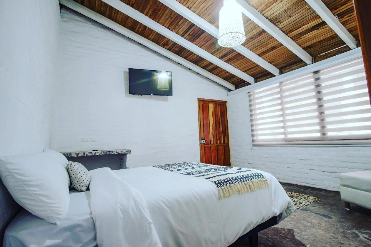 Rustic Quinta La Aurora Panzió Baños Kültér fotó